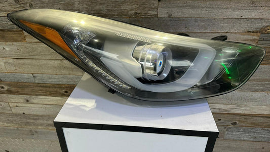 HYUNDAI ELANTRA 2014-2016 Passenger Headlamp assy composite USA Built; w/LED Position Lamp