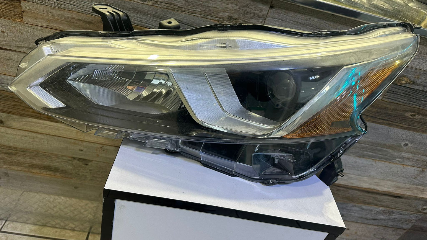 NISSAN ALTIMA 2019-2022 Driver Headlamp assy composite Halogen; w/o Auto Leveling