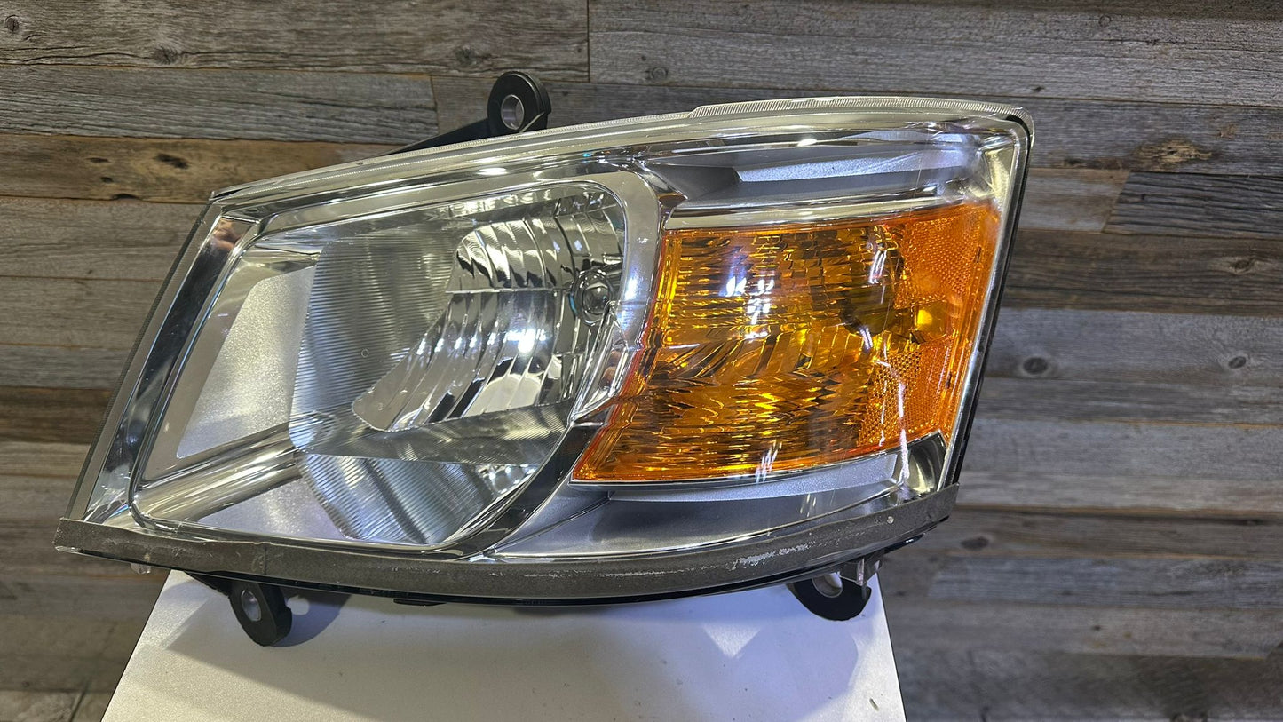 DODGE GRAND CARAVAN 2008-2010 Driver Headlamp assy composite all