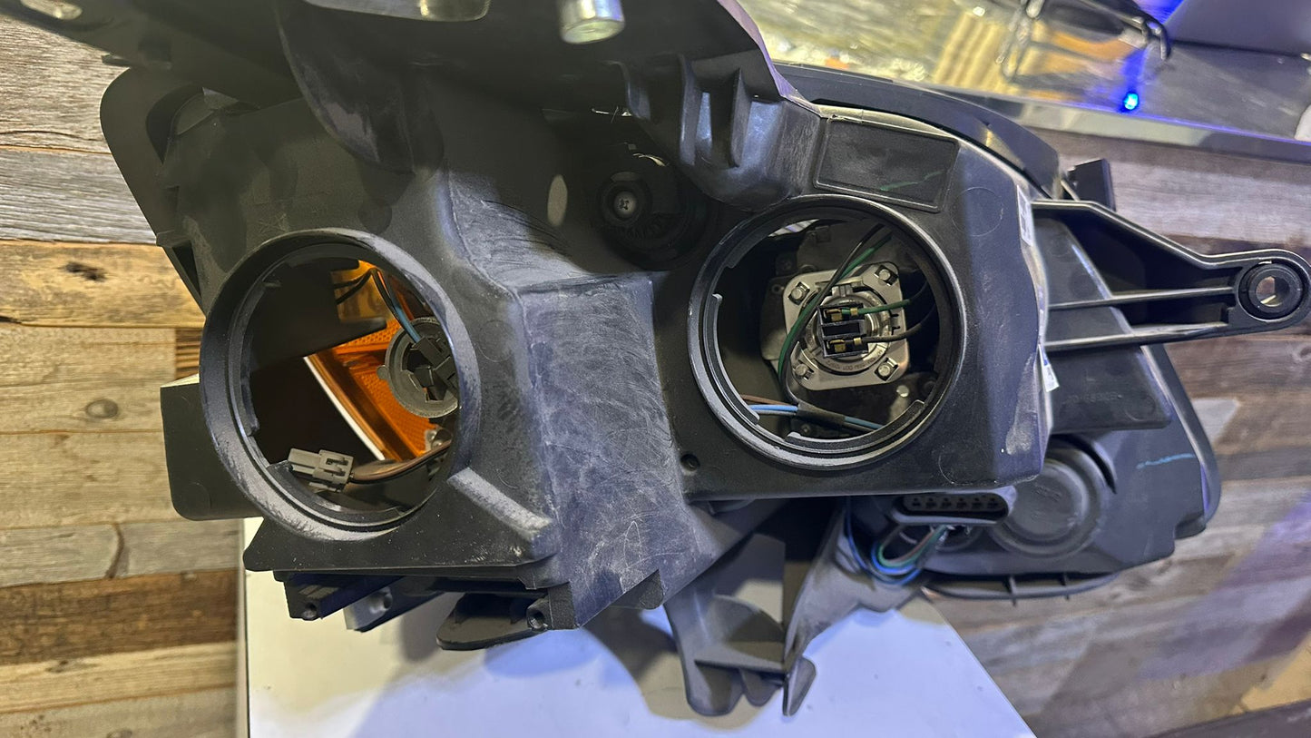 GMC ACADIA 2008-2012 Driver Headlamp assy composite Halogen; 2nd Design