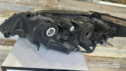 LEXUS ES300h/ES35O 2013-2015 Passenger Headlamp lens/housing HID
