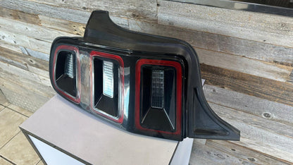 FORD MUSTANG 2013-2014 Driver Taillamp assy SHELBY GT500