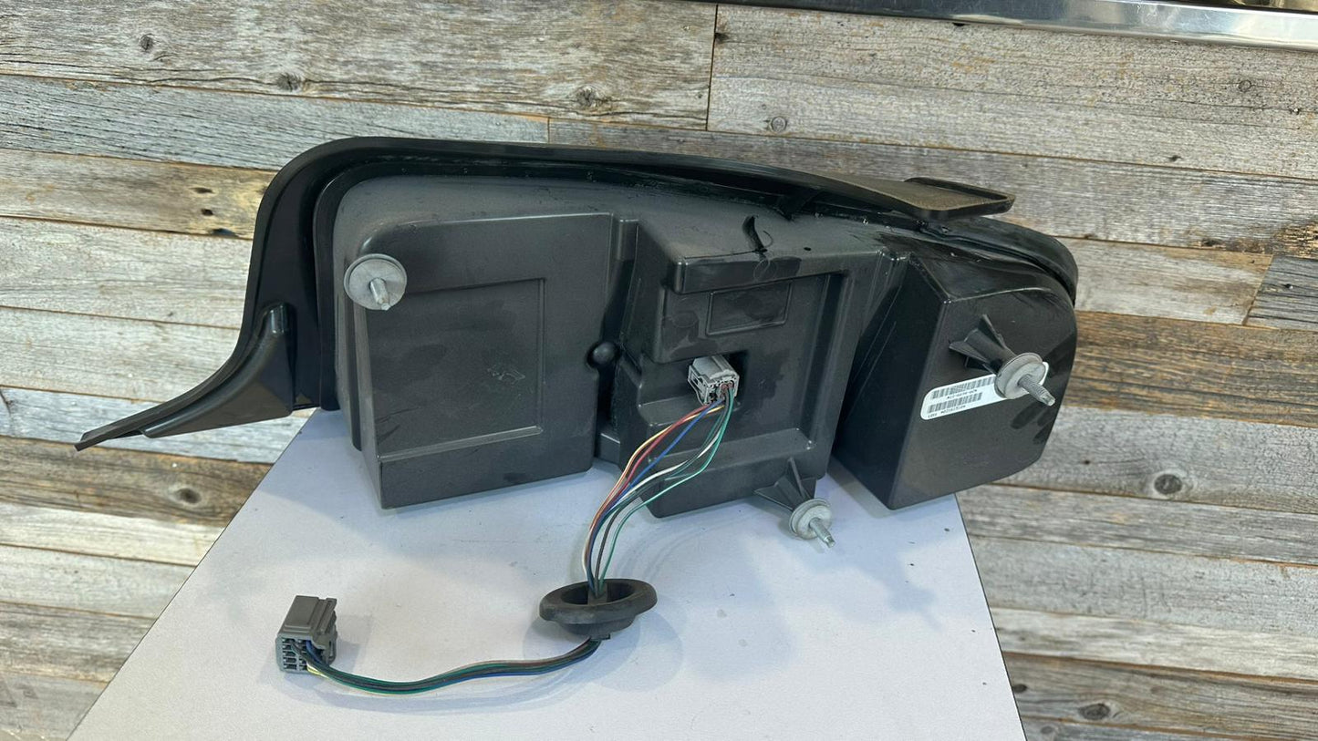FORD MUSTANG 2013-2014 Driver Taillamp assy SHELBY GT500