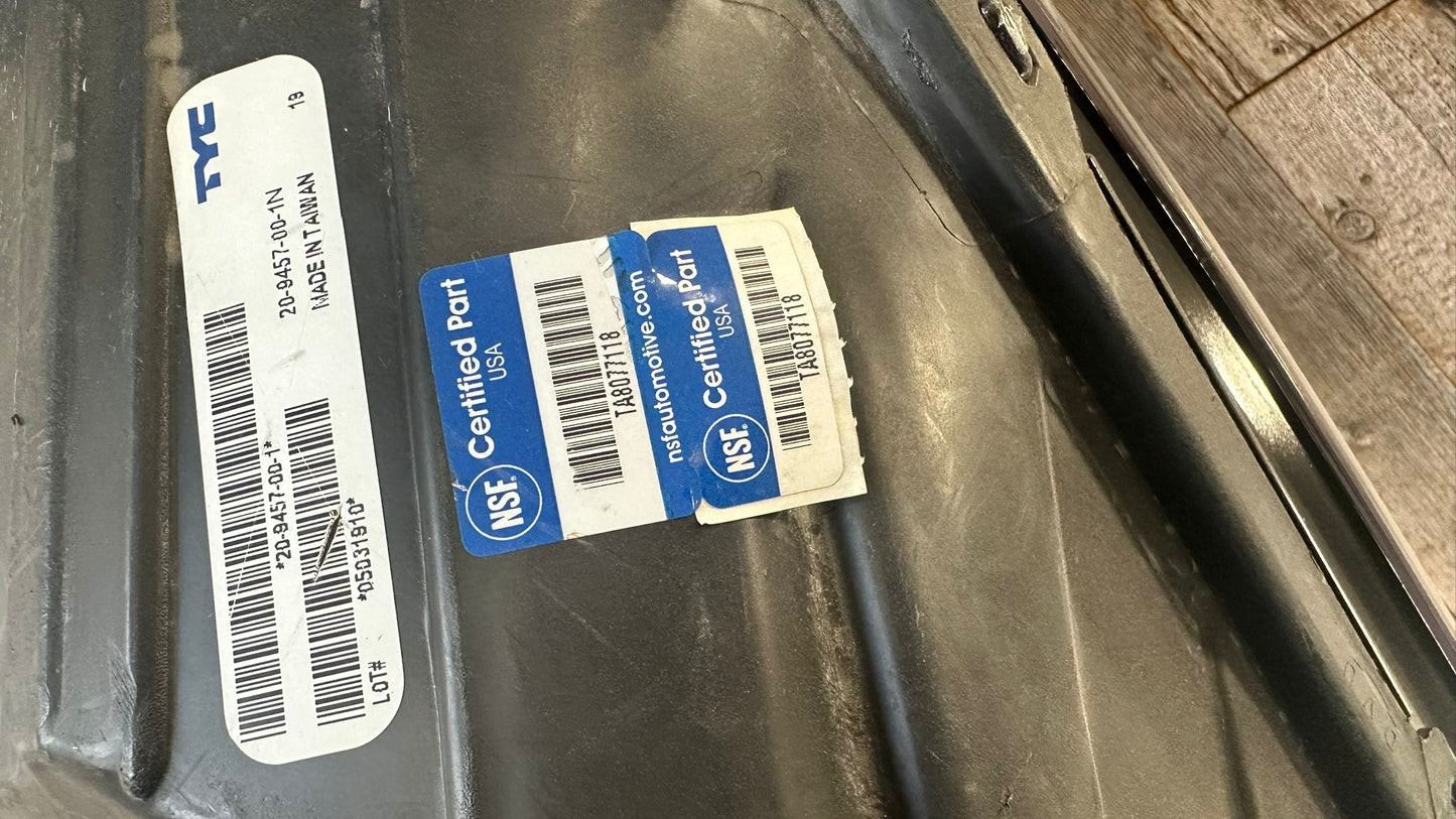 CHEVROLET MALIBU 2013-2015 Passenger Headlamp assy composite HID; 2nd Design; Clear Lens