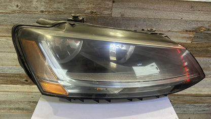 VOLKSWAGEN JETTA 2015-2018 Passenger Headlamp assy composite Sedan; Halogen