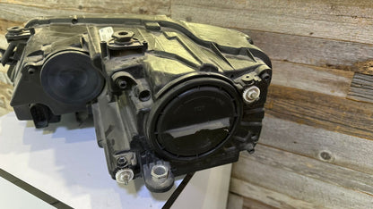 VOLKSWAGEN JETTA 2015-2018 Passenger Headlamp assy composite Sedan; Halogen