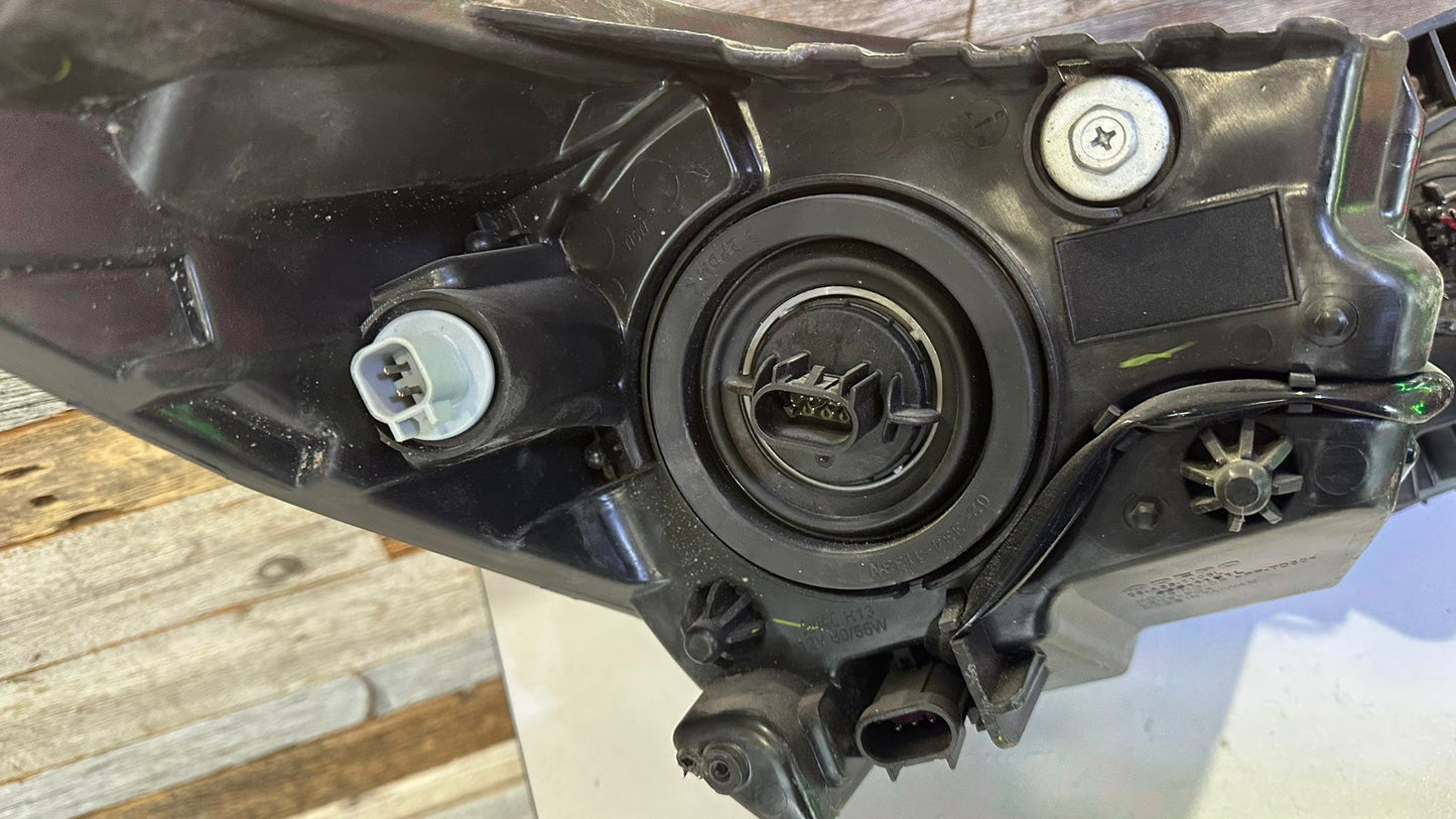 CHEVROLET SPARK 2016-2022 Driver Headlamp assy composite Halogen; w/o Black Trim