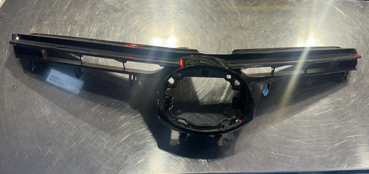 TOYOTA COROLLA 2017-2018 Grille assy CE|L|LE|LE ECO|XLE; Silver