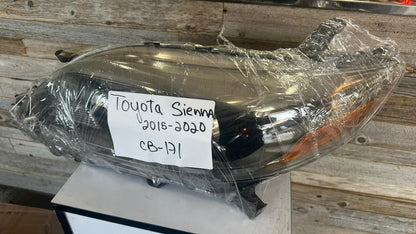 TOYOTA SIENNA 2015-2020 Driver Headlamp assy composite SE Model; Halogen; w/LED DRL