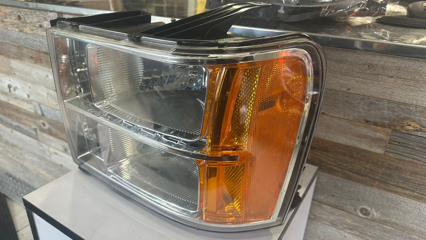 GMC SIERRA 1500/ 2007-2013 Driver Headlamp assy composite all