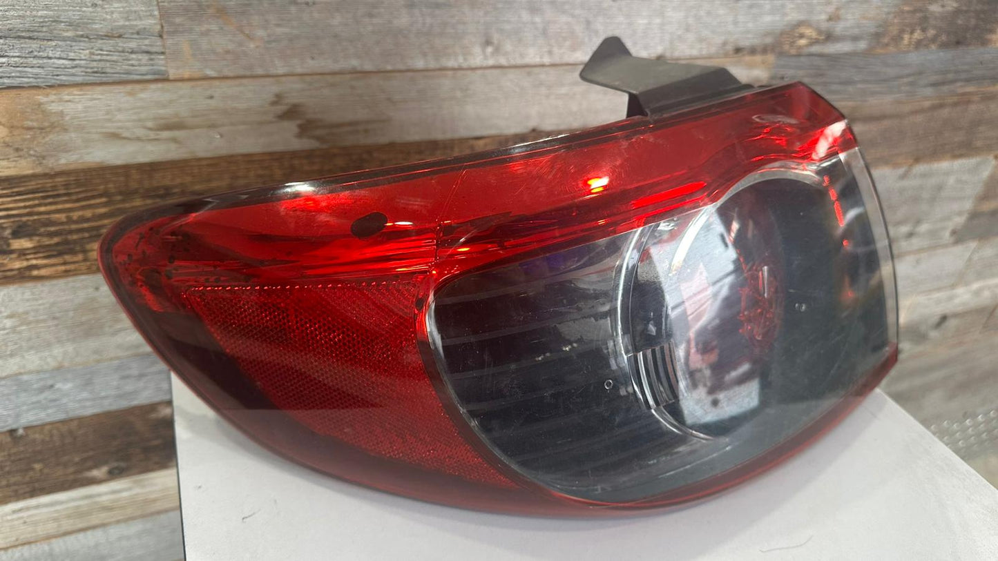 HYUNDAI SANTA FE 2010-2012 Driver Taillamp assy outer