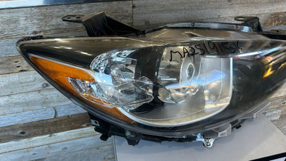 MAZDA CX-5 2013 2015 Passenger Headlamp lens/housing HID