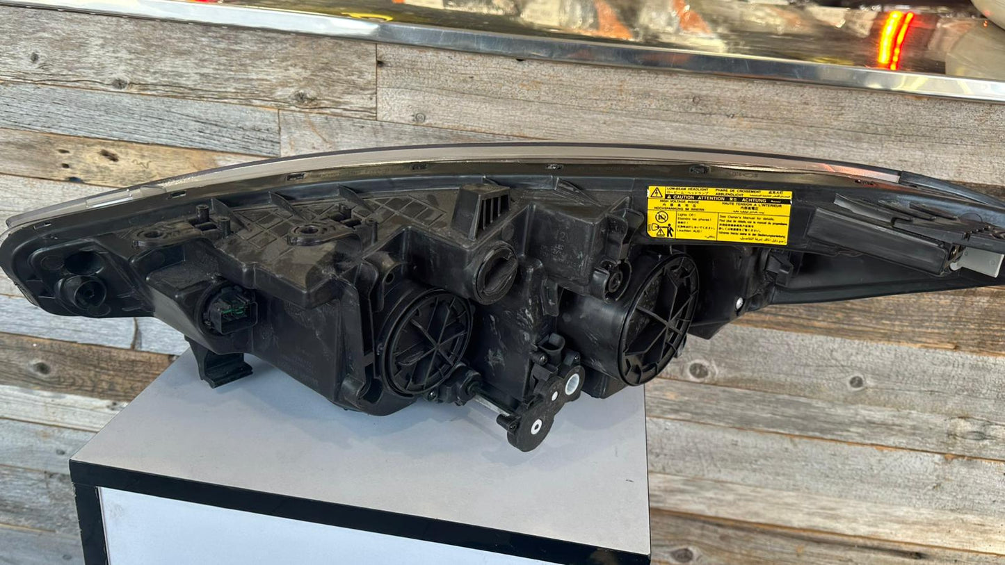 KIA FORTE 2015-2016 Passenger Headlamp assy composite Sedan; HID; From 10-17-14