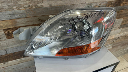 TOYOTA YARIS SEDAN / 12 SEDAN CANADA BASE Driver HEADLAMP 2007-2011