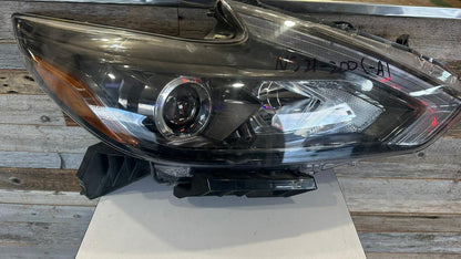 NISSAN ALTIMA 2016-2018 Passenger Headlamp assy composite Sedan; Halogen; w/o LED DRL; w/o Smoke Lens
