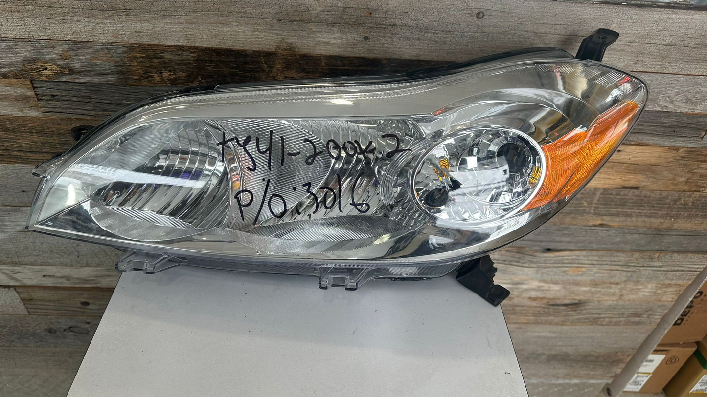 TOYOTA MATRIX 2009-2014 Driver Headlamp assy composite