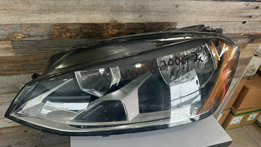 VOLKSWAGEN E-GOLF/GOLF 2015-2020 Driver Headlamp assy composite Halogen