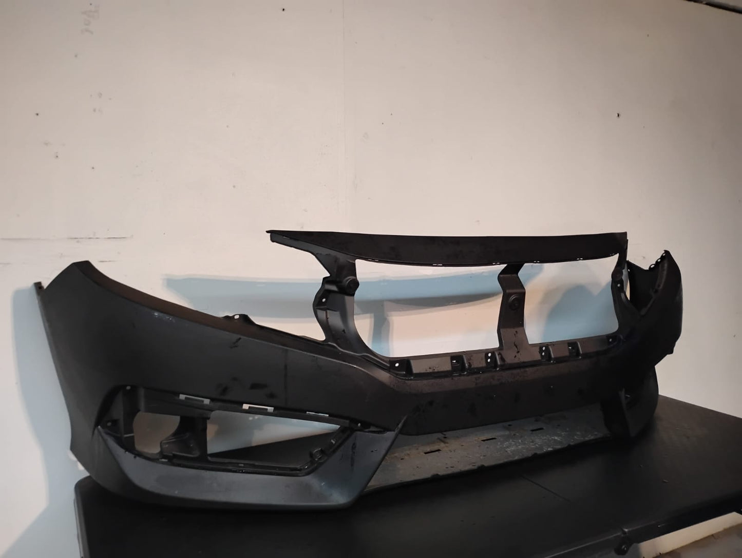 HONDA CIVIC FRONT BUMPER 2016 -2018 OCCASION