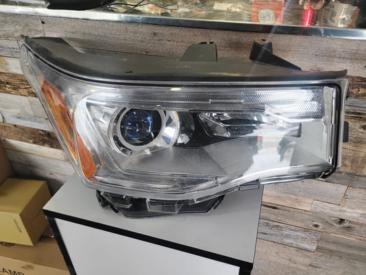 GMC ACADIA 2017-2019 Passenger Headlamp assy composite Halogen; w/LED DRL; w/o All Terrain Pkg