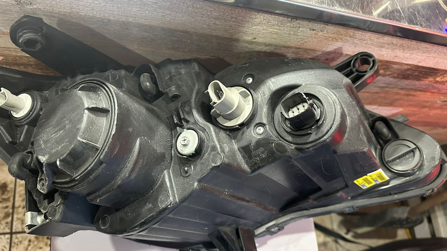 CHRYSLER  200 2011-2014 DRIVER  Headlamp lens/housing LX|LIMITED|TOURING; Sedan/Conv; From 5-4-12