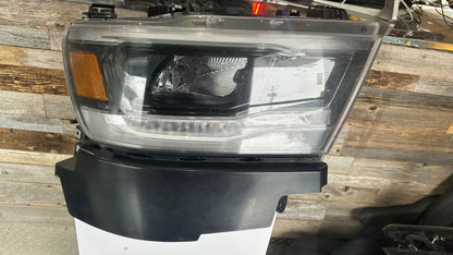 DODGE RAM1500 /2019-2024 HEADLAMP HID LAMP ASSY W/O ADAPTIVE W/CHROME BEZEL