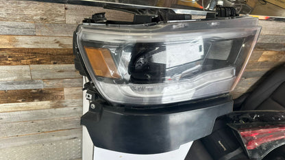 DODGE RAM1500 /2019-2024 HEADLAMP HID LAMP ASSY W/O ADAPTIVE W/CHROME BEZEL