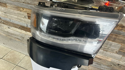 DODGE RAM1500 /2019-2024 HEADLAMP HID LAMP ASSY W/O ADAPTIVE W/CHROME BEZEL
