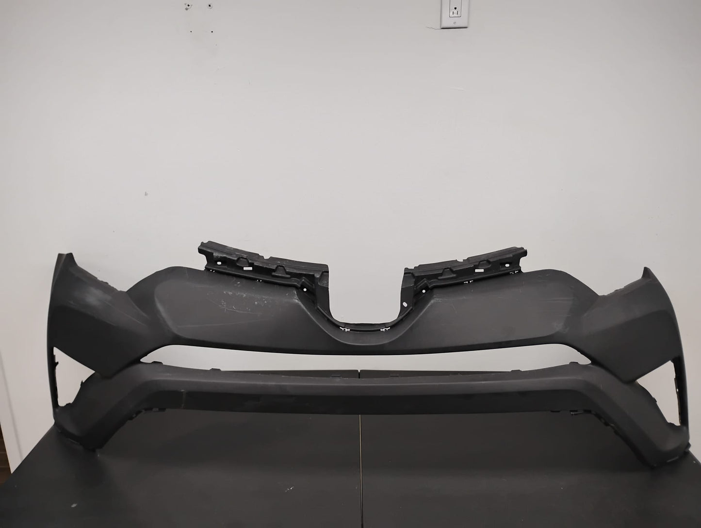 TOYOTA RAV4 2016-2018 Front bumper cover upper USA Built; w/o Park Assist; w/o Tab Holes; prime