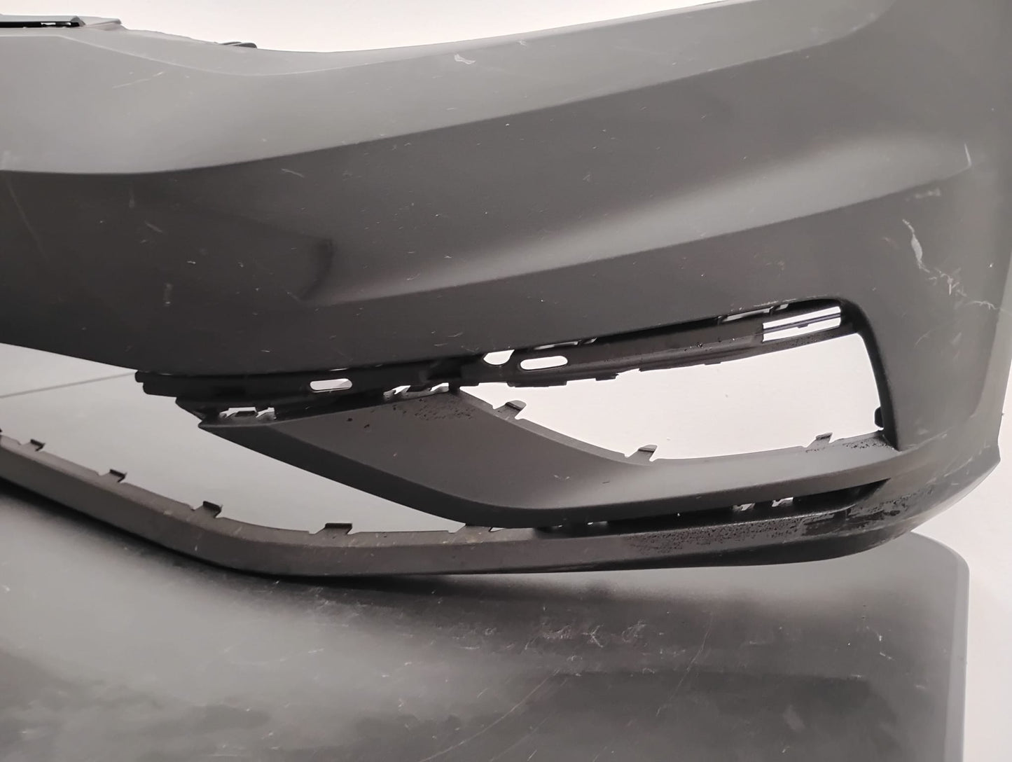 VOLKSWAGEN GOLF 2018-2021 Front bumper cover w/o Parking Aid; w/o Parallel Park Assist; prime