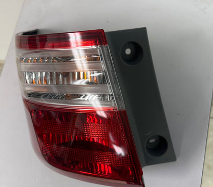 HONDA ODYSSEY 2011-2013 Driver Taillamp assy outer On Body