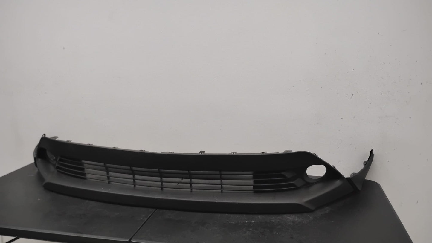 TOYOTA C-HR 2018-2019 Front bumper cover lower Textured