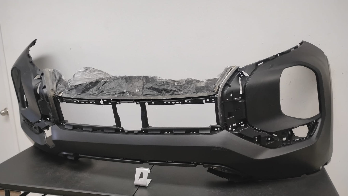 MITSUBISHI OUTLANDER 2022-2024 Front bumper cover FWD; w/o Headlamp Washers; w/o Parking Sensors; prime