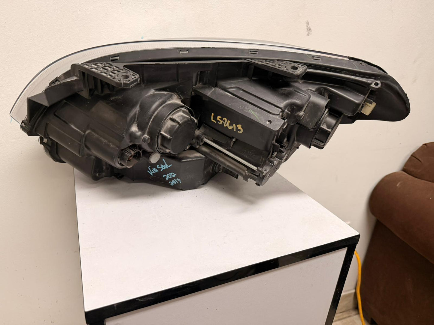 KIA SOUL 2012-2013 Passenger Headlamp assy composite