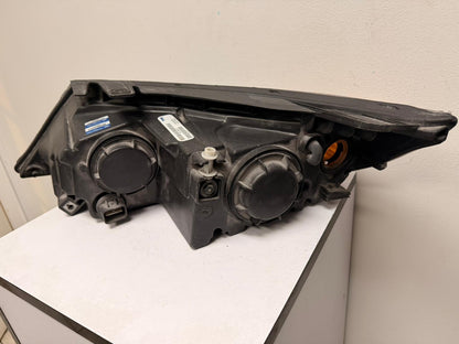 KIA SORENTO 2011-2013 Passenger Headlamp assy composite