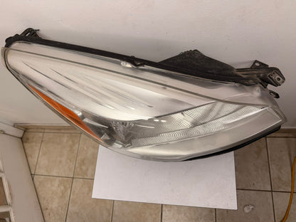 FORD ESCAPE 2013-2016 Passenger Headlamp assy composite Halogen
