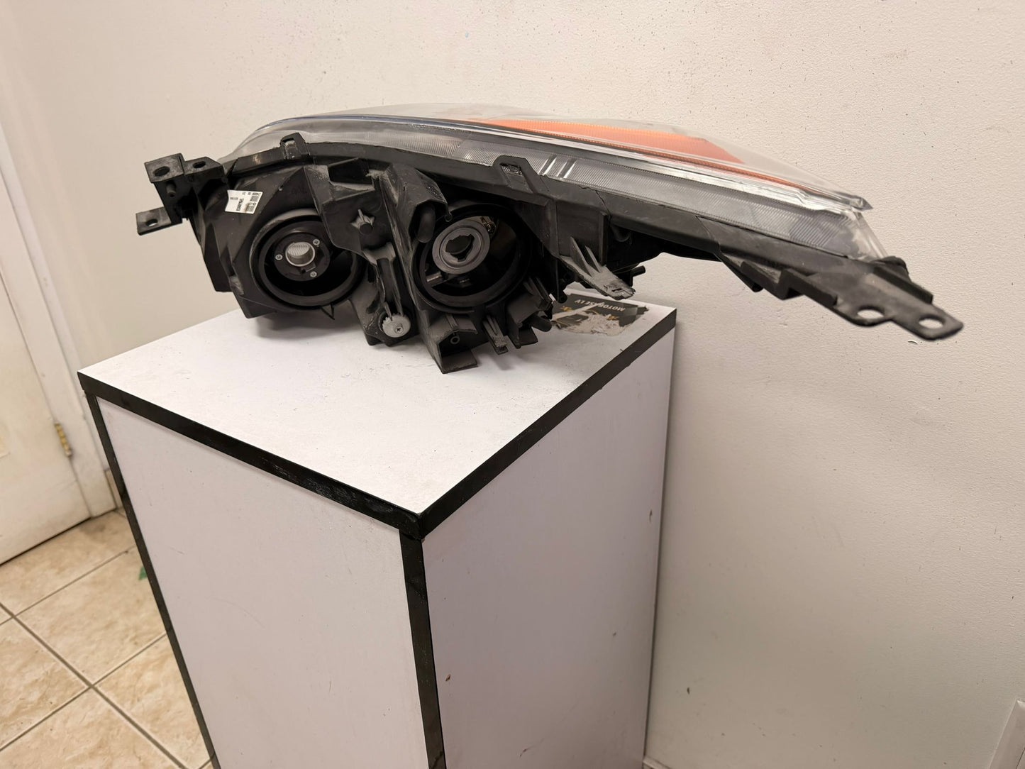 MAZDA 3 2010-2013 Passenger  Headlamp lens/housing Halogen; 5 Speed Trans