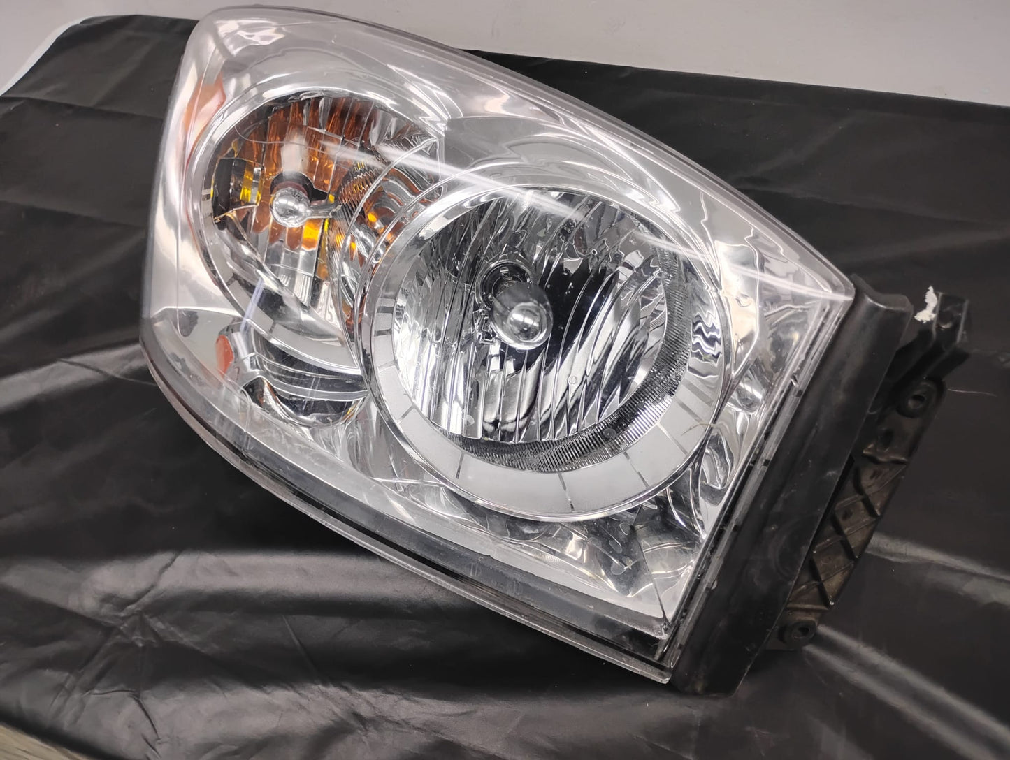 Dodge Ram 1500/2500/3500 Passenger Side Headlight Assembly Composite 2007-2009