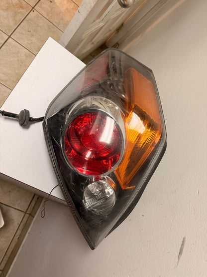 NISSAN ALTIMA 2007-2009 DRIVER TAILLAMP/SEDAN HYBRID