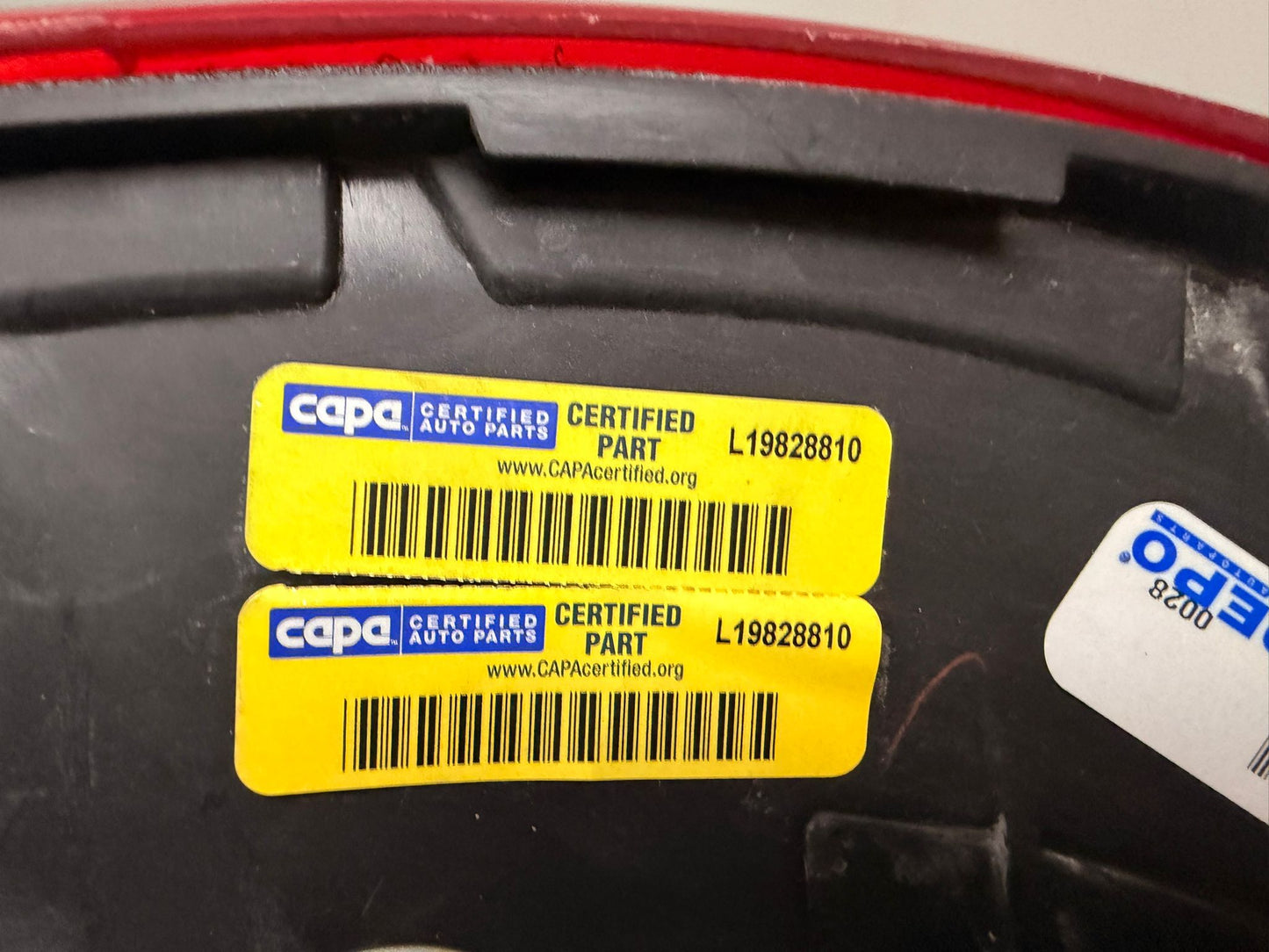 KIA FORTE 2017-2018 Passenger Taillamp outer Halogen/Sedan