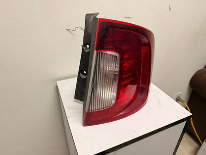 FORD EDGE 2011-2014 Passenger Taillamp SE/SEL/LIMITED