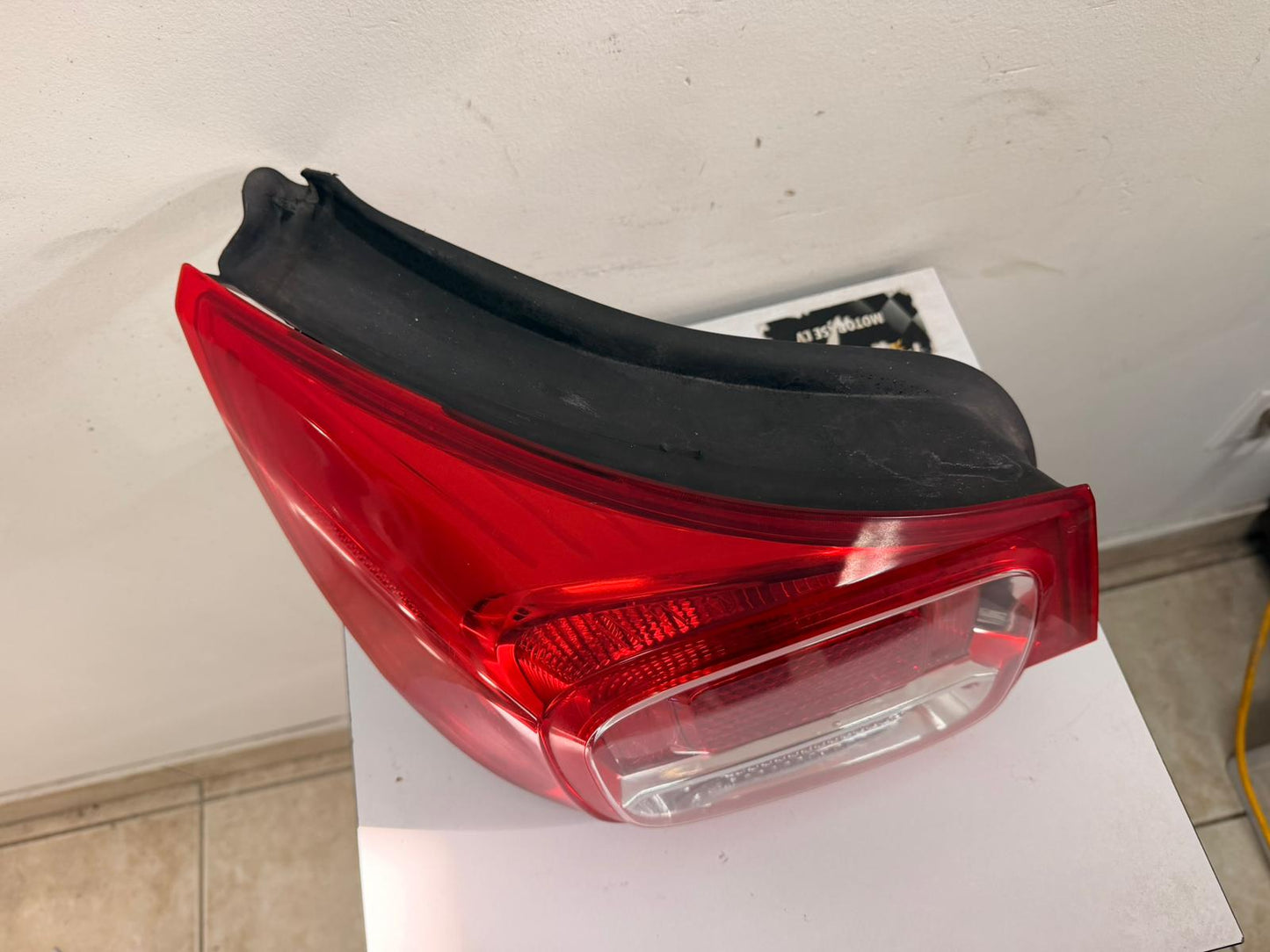 CHEVROLET MALIBU 2013-2016 Driver Taillamp assy outer LS/LT/ECO