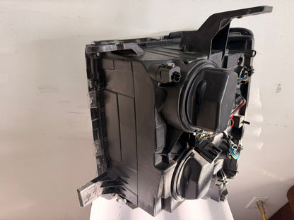 CHEVROLET SILVERADO 1500 2014-2015 Passenger Headlamp assy composite HIGH COUNTRY|LTZ; Projector Type