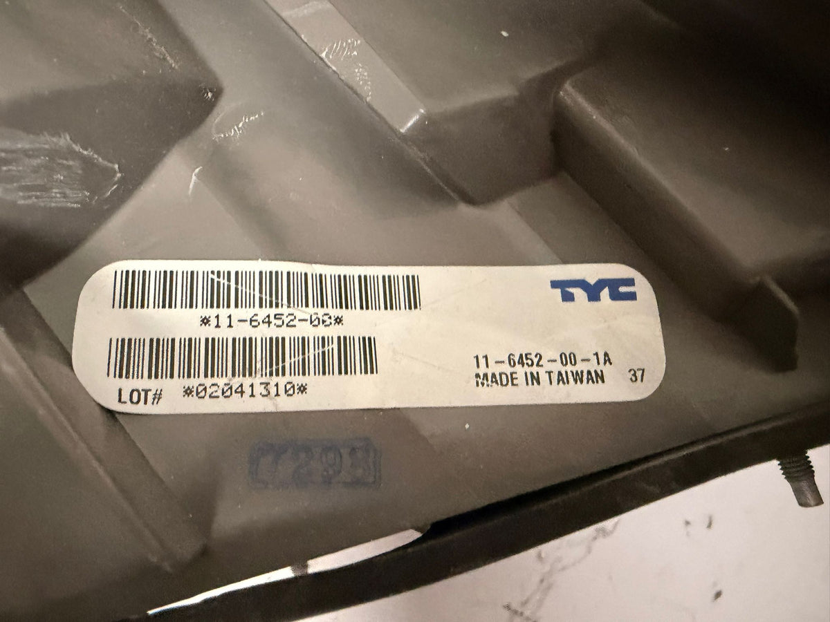 ACURA TSX 2009-2010 Driver Taillamp assy Sedan