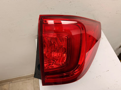 HONDA PILOT 2016-2018 Passenger Taillamp assy outer