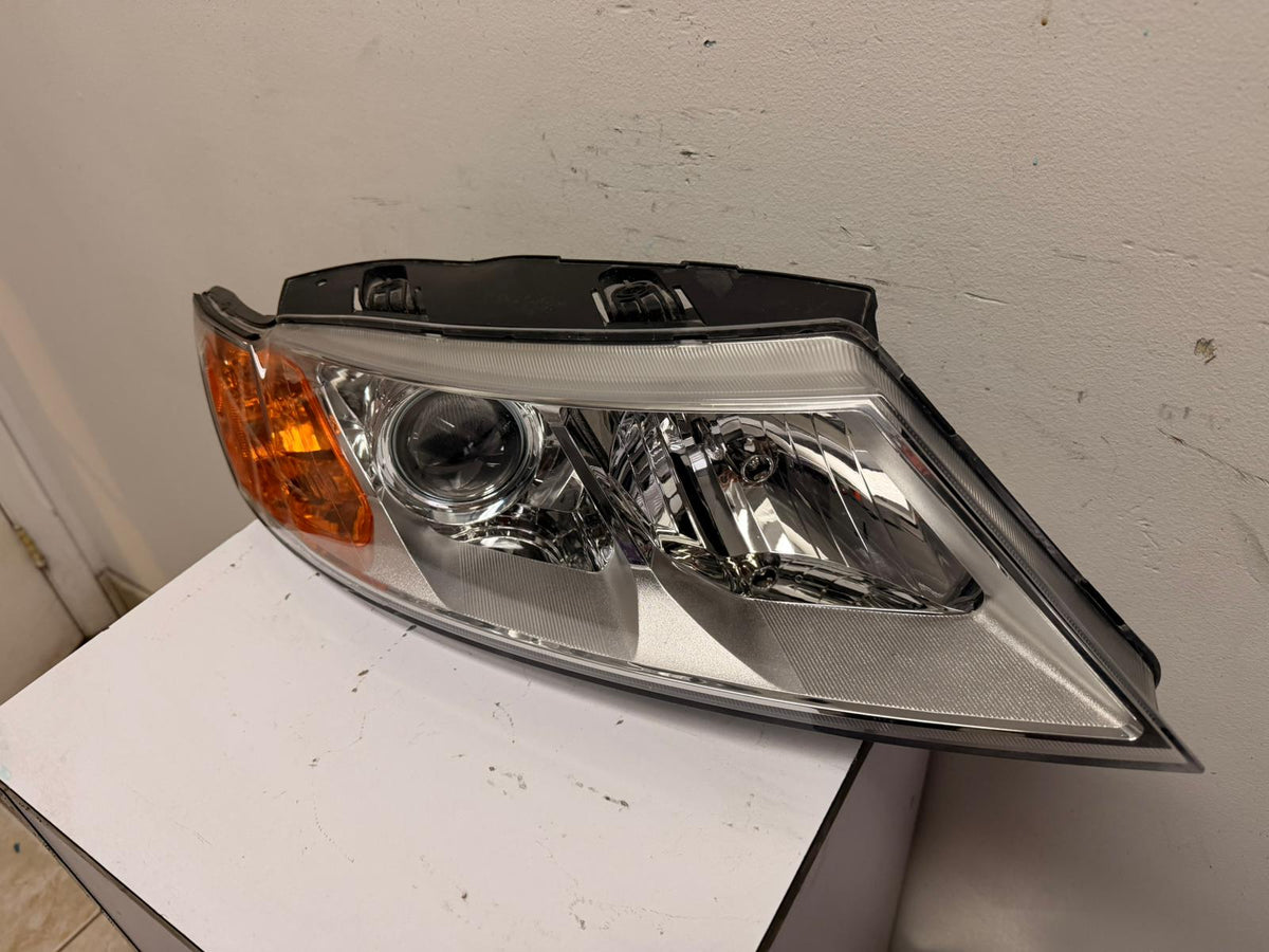 KIA MAGENTIS/OPTIMA 2009-2010 Passenger Headlamp assy composite Chrome Bezel