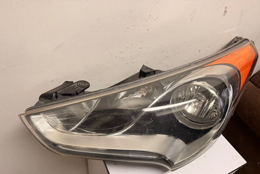 HYUNDAI VELOSTER 2012-2017 HEADLAMP DRIVER NON-PROJECTION FOR NON-TURBO MODEL