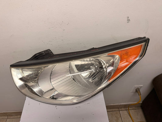 HYUNDAI TUCSON 2010-2013 Driver Headlamp assy composite