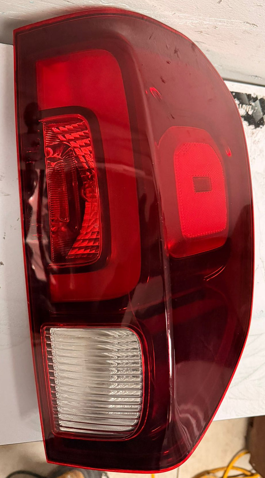 HONDA RIDGELINE 2017-2025 Passenger Taillamp assy
