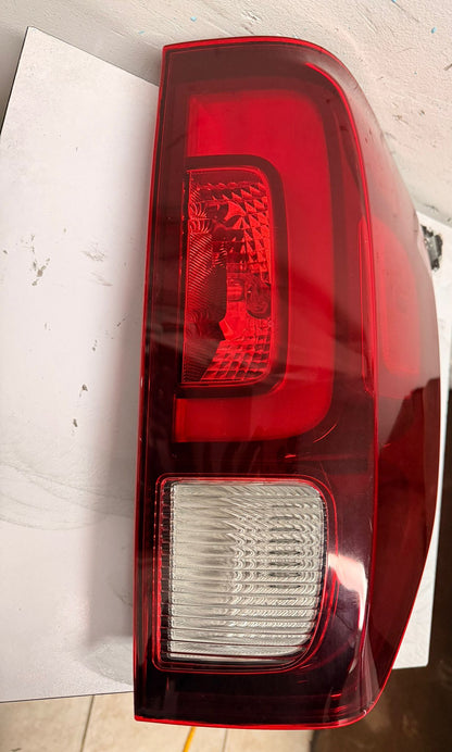 HONDA RIDGELINE 2017-2025 Passenger Taillamp assy