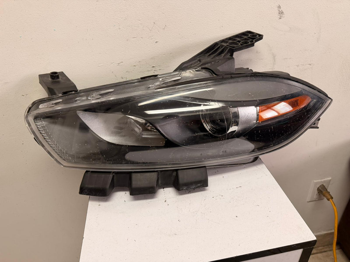 DODGE DART 2013-2015 Driver  Headlamp assy composite Black Trim
